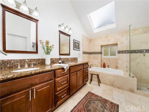 2067 Sea Cove Lane, Costa Mesa, CA