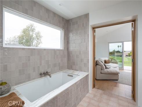 1918 Kauai Drive, Costa Mesa, CA