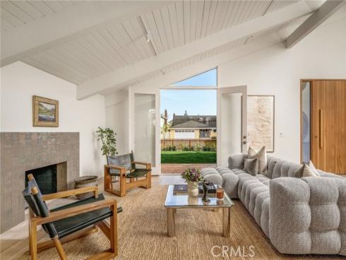 1918 Kauai Drive, Costa Mesa, CA