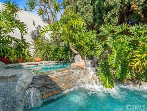 3332 Alabama Circle, Costa Mesa, CA