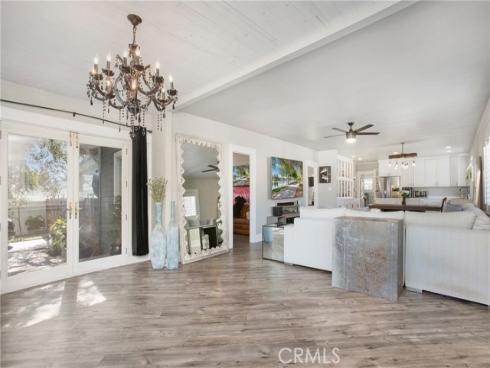 2197 Santa Ana , Costa Mesa, CA