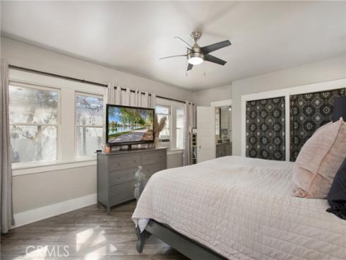 2197 Santa Ana , Costa Mesa, CA