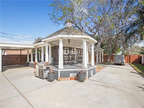 2197 Santa Ana , Costa Mesa, CA