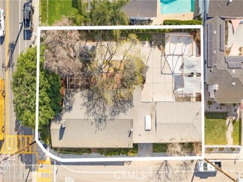 2197 Santa Ana , Costa Mesa, CA