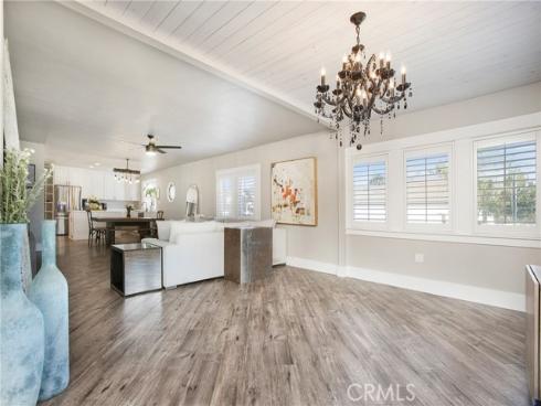 2197 Santa Ana , Costa Mesa, CA