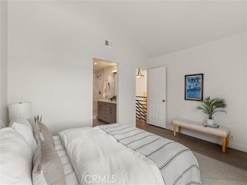 2200 Canyon Drive 8 , Costa Mesa, CA