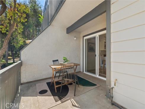 2200 Canyon Drive 8 , Costa Mesa, CA