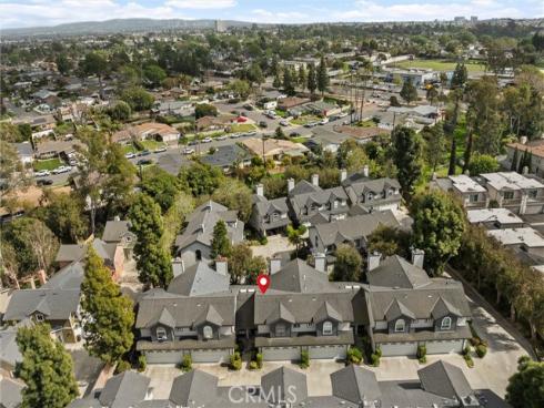 2200 Canyon Drive 8 , Costa Mesa, CA