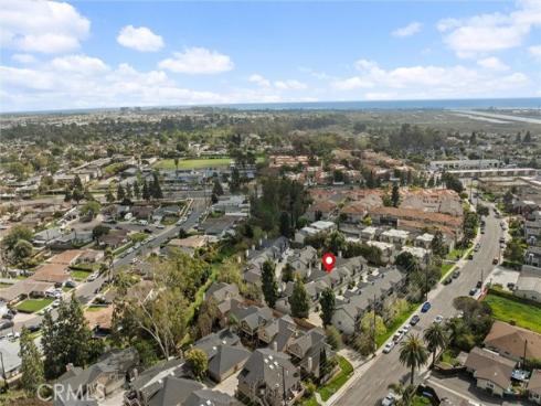 2200 Canyon Drive 8 , Costa Mesa, CA