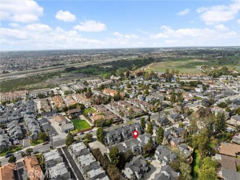 2200 Canyon Drive 8 , Costa Mesa, CA