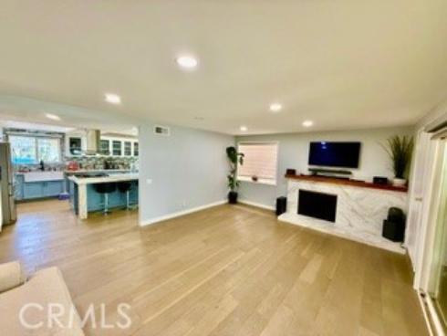 2750 San Carlos Lane, Costa Mesa, CA