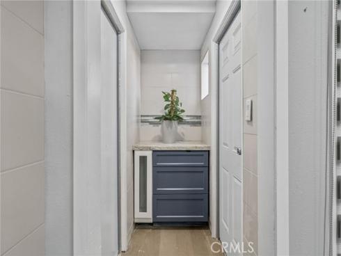 2750 San Carlos Lane, Costa Mesa, CA