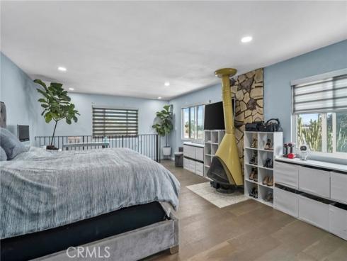 2750 San Carlos Lane, Costa Mesa, CA
