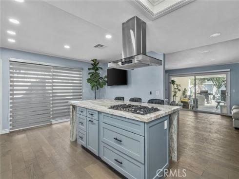 2750 San Carlos Lane, Costa Mesa, CA