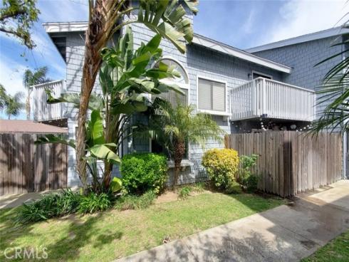 2512 Santa Ana 9 Avenue, Costa Mesa, CA