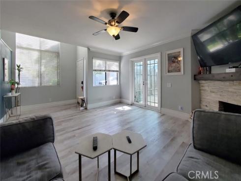 2512 Santa Ana 9 Avenue, Costa Mesa, CA