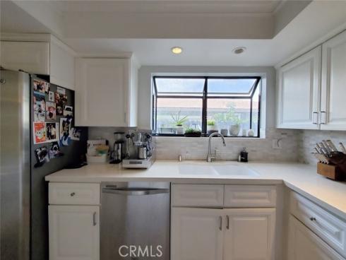 2512 Santa Ana 9 Avenue, Costa Mesa, CA