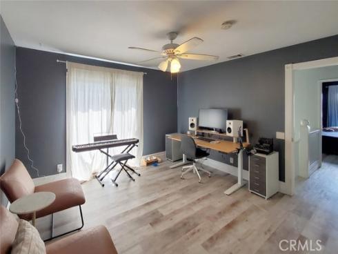 2512 Santa Ana 9 Avenue, Costa Mesa, CA