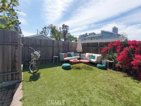 2512 Santa Ana 9 Avenue, Costa Mesa, CA