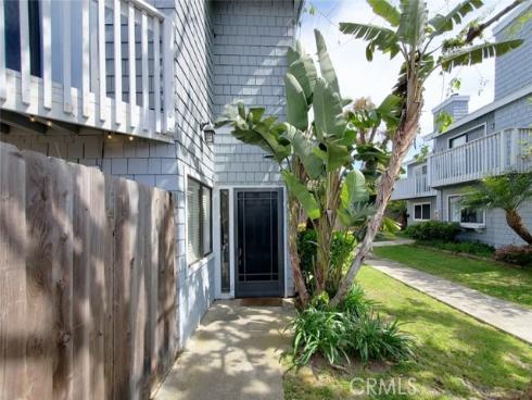 2512 Santa Ana 9 Avenue, Costa Mesa, CA