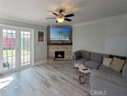 2512 Santa Ana 9 Avenue, Costa Mesa, CA