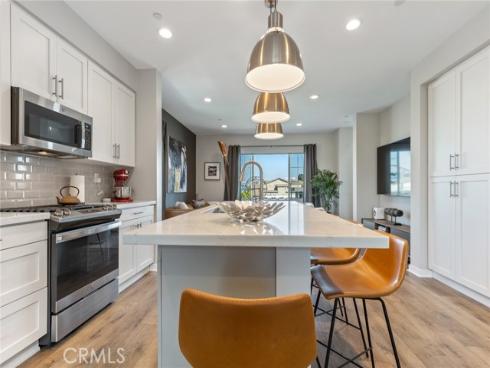 2096 Caleigh Ln , Costa Mesa, CA