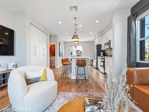 2096 Caleigh Ln , Costa Mesa, CA