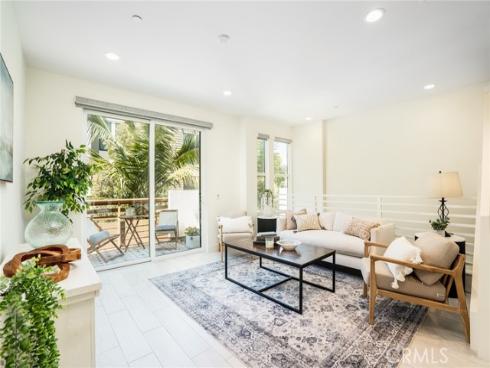 1680 Grand View , Costa Mesa, CA