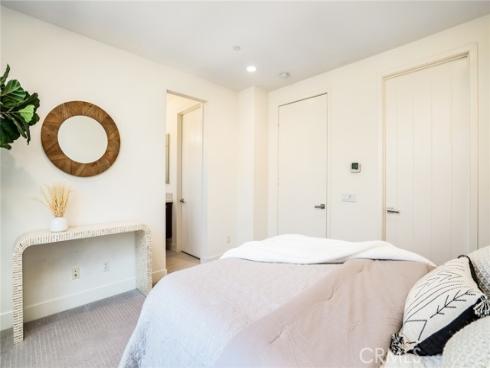 1680 Grand View , Costa Mesa, CA