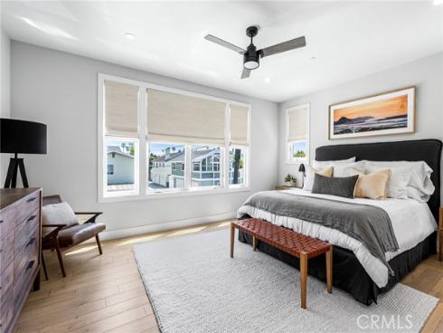 1545 Westminister Avenue, Costa Mesa, CA