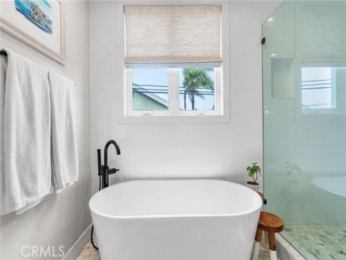 1545 Westminister Avenue, Costa Mesa, CA