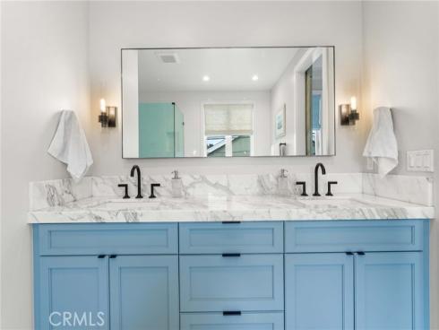 1545 Westminister Avenue, Costa Mesa, CA