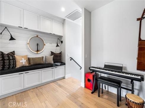 1545 Westminister Avenue, Costa Mesa, CA