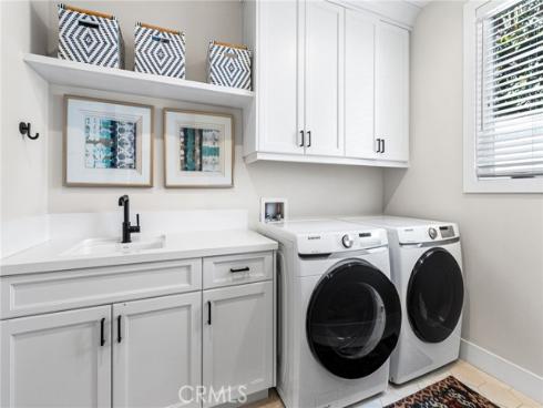 1545 Westminister Avenue, Costa Mesa, CA