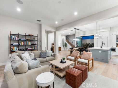 1545 Westminister Avenue, Costa Mesa, CA