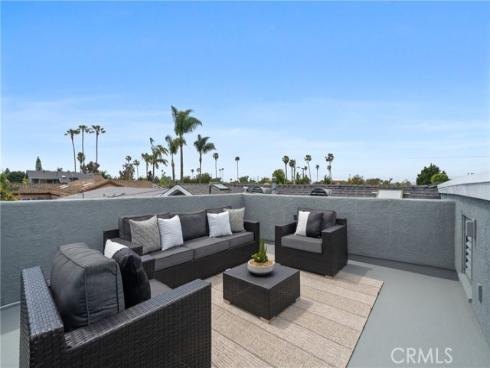 3104 Samoa Place, Costa Mesa, CA