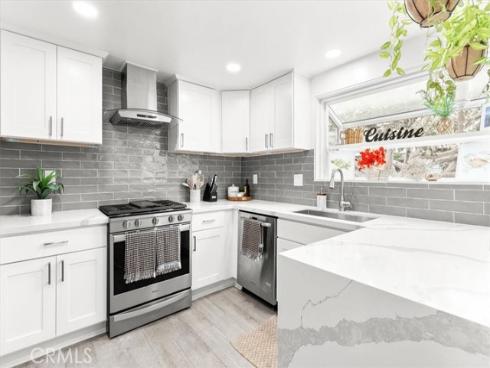 2218 Mayfair Court, Costa Mesa, CA