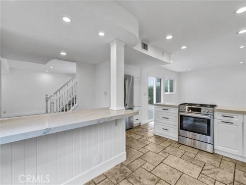 334 Tours Lane, Costa Mesa, CA