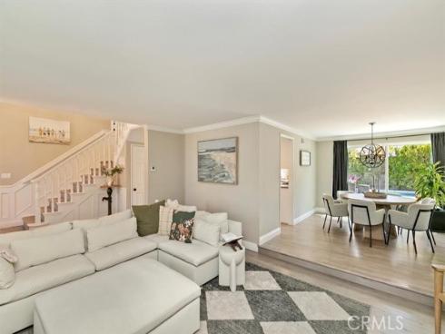 1813 Oriole Drive, Costa Mesa, CA