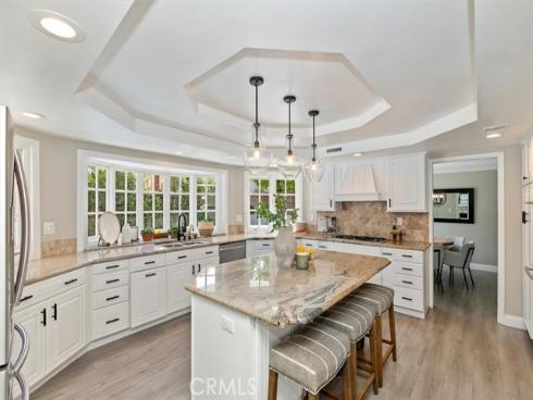 1813 Oriole Drive, Costa Mesa, CA