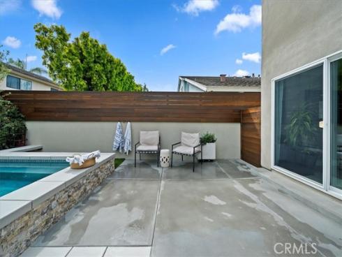 1813 Oriole Drive, Costa Mesa, CA
