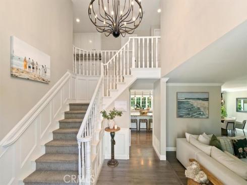 1813 Oriole Drive, Costa Mesa, CA