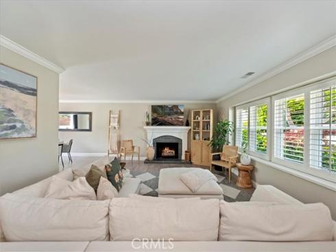 1813 Oriole Drive, Costa Mesa, CA