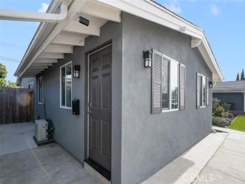 653 Joann Street, Costa Mesa, CA