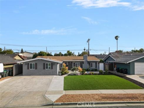 653 Joann Street, Costa Mesa, CA