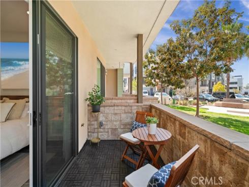 1651 Topanga , Costa Mesa, CA