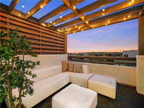 1651 Topanga , Costa Mesa, CA