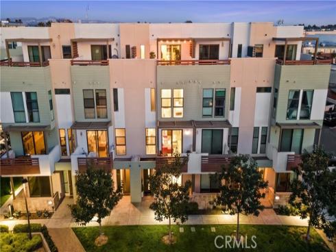 1651 Topanga , Costa Mesa, CA