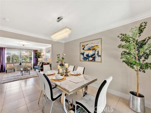 1033  Damascus   Circle, Costa Mesa, CA