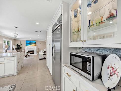 1033  Damascus   Circle, Costa Mesa, CA